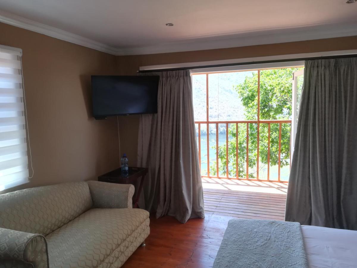 Letamong Bed & Breakfast Хартбееспоорт Екстериор снимка