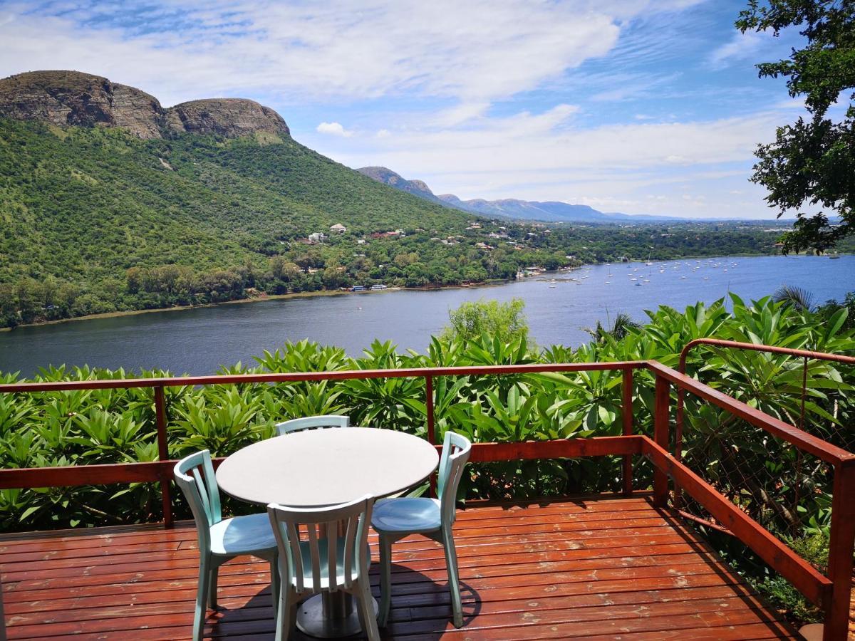 Letamong Bed & Breakfast Хартбееспоорт Екстериор снимка